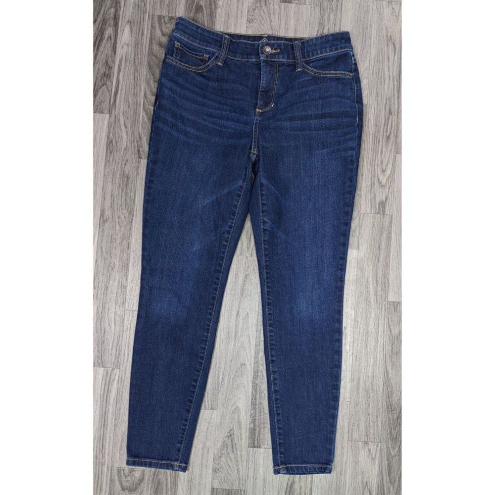St. John's Bay Size‎ 4 Pockets Skinny Leg Whiskered Denim Blue Jeans